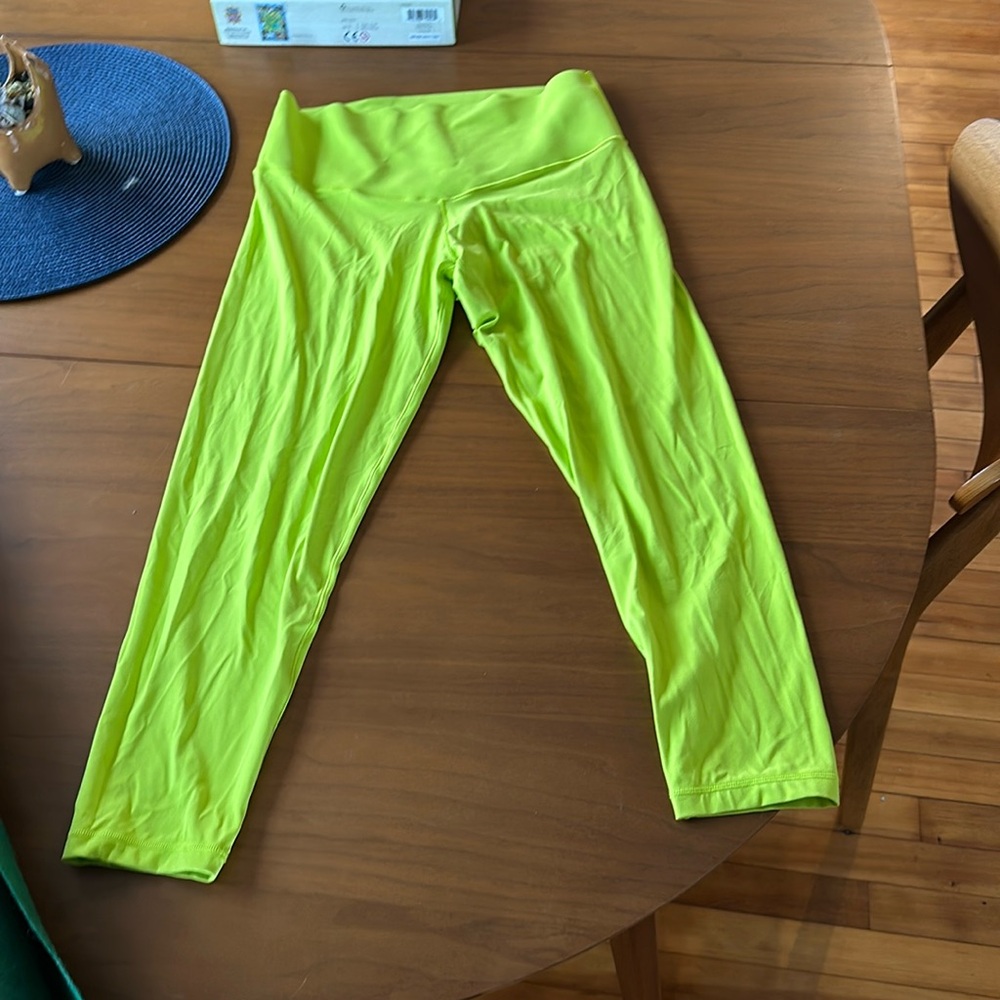 Offline by Aerie Real Me Xtra Hold Up! Legging in Lime Slush in Large Short